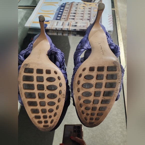 Bottega Veneta purple raffia sandals/slides - Picture 3 of 3
